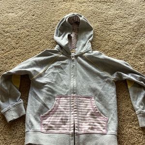 Hanna Andersson zip up hoodie. Size 110. Age 5-6 great condition.